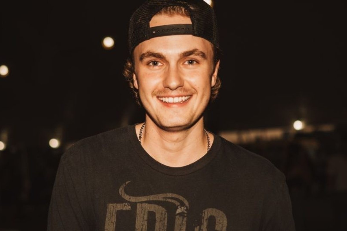 Music News Digest: Rising Country Singer Owen Riegling's New Canadian ...