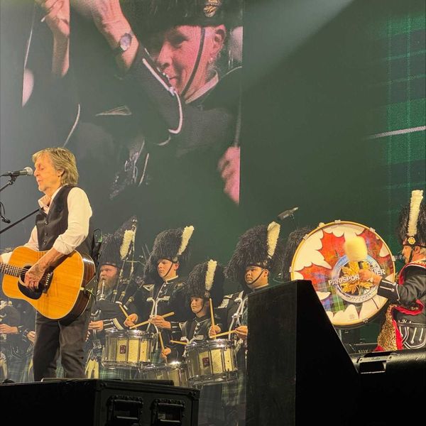 Paul McCartney & Paris Port Dover Pipe Band