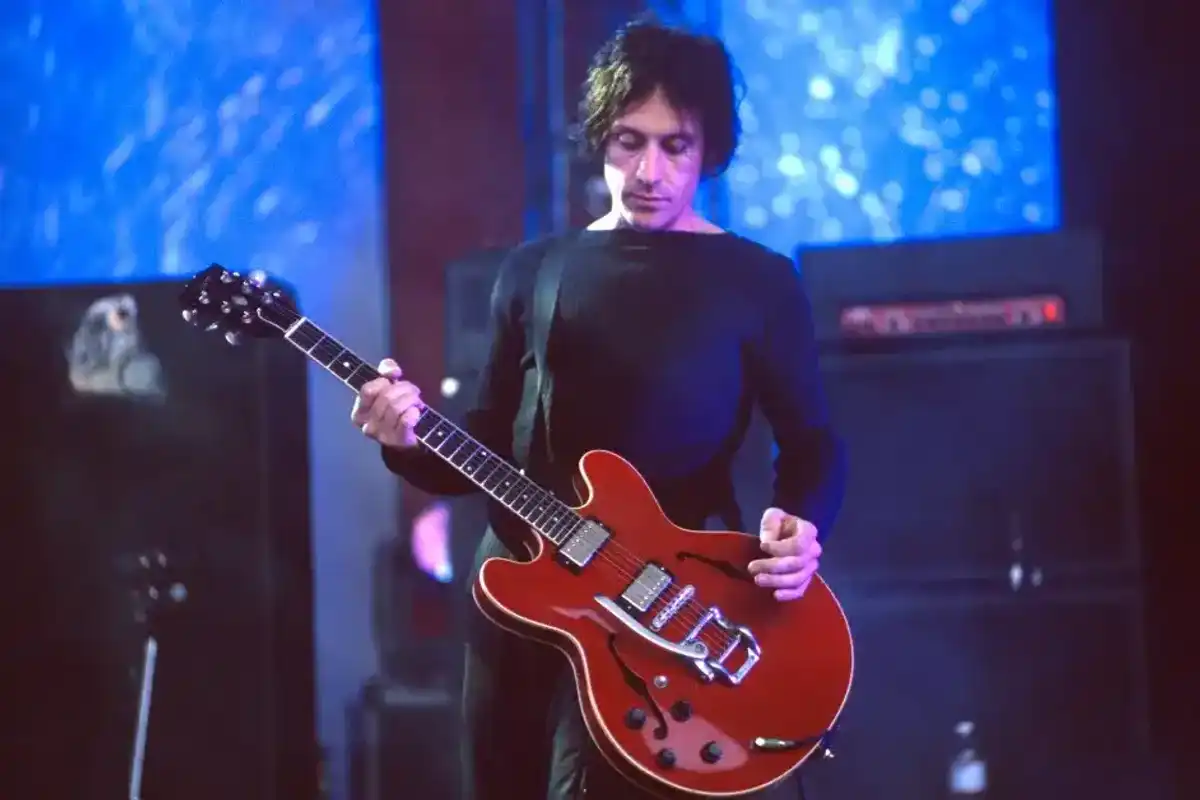 Perry Bamonte of The Cure performs at Shoreline Amphitheatre on June 2, 2000 in Mountain View, Calif.