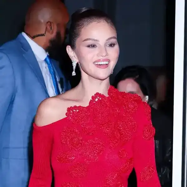 Selena Gomez Seemingly Responds to Hailey Bieber’s Comments on Competing Beauty Brands