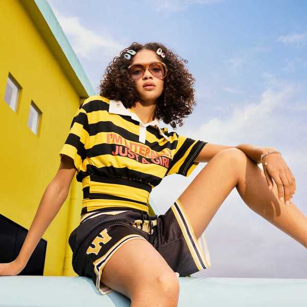 SHEIN's Retro Streetwear look
