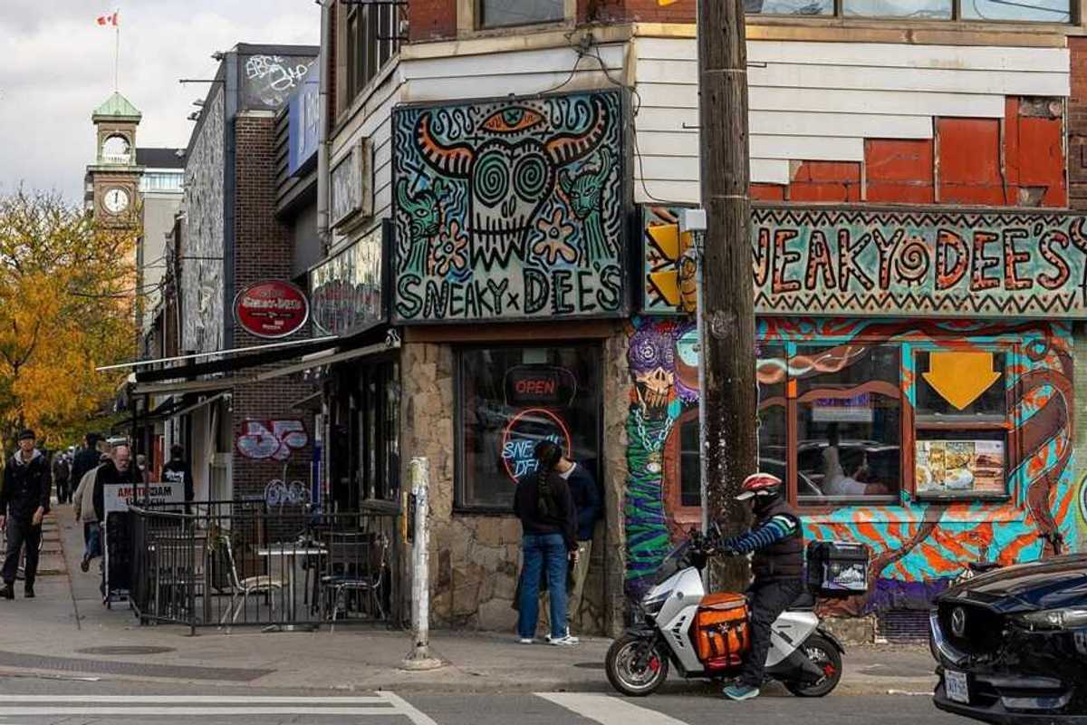 Sneaky Dee’s