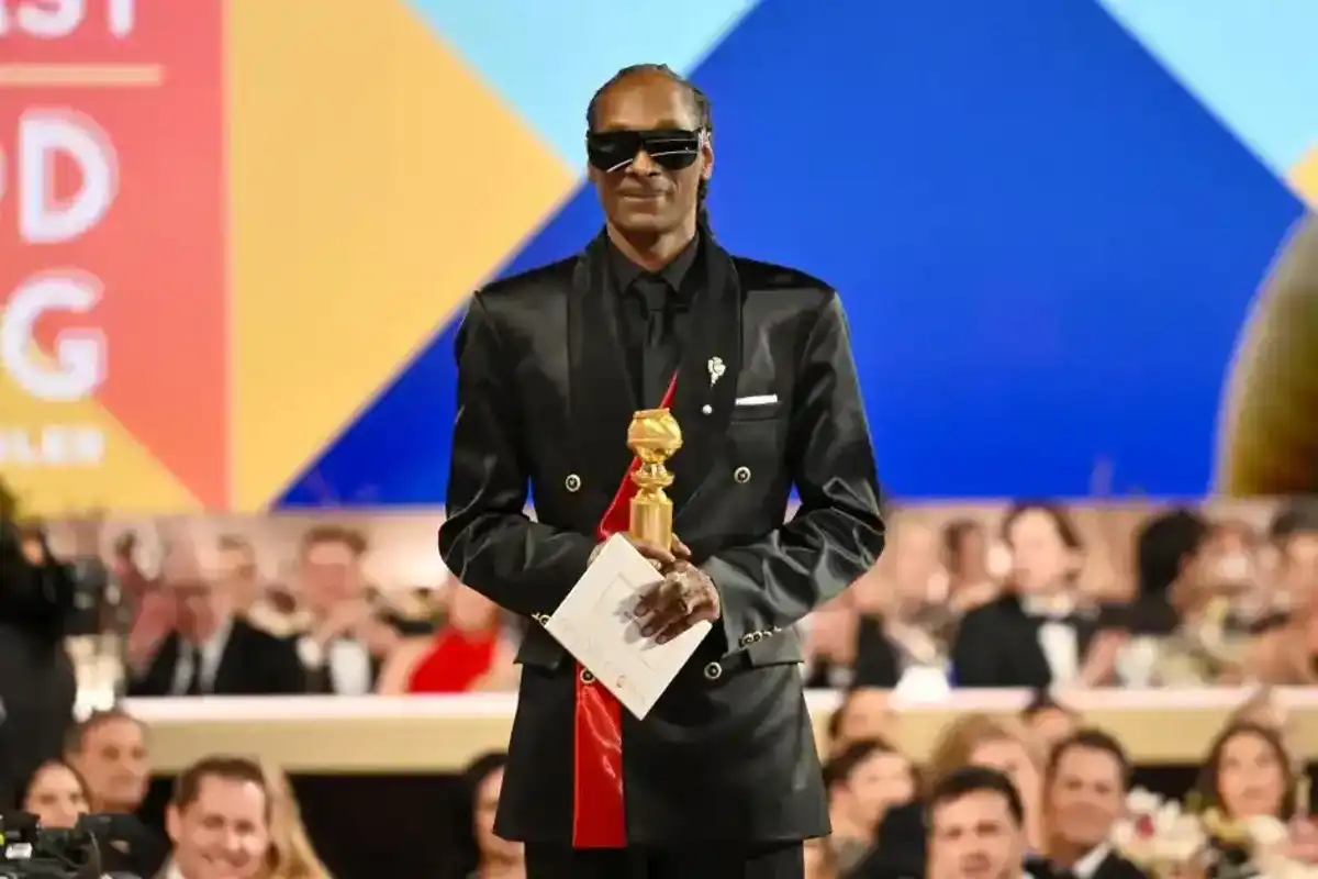 Here’s What Snoop Dogg Said When He Was Censored at the 2026 Golden Globe Awards