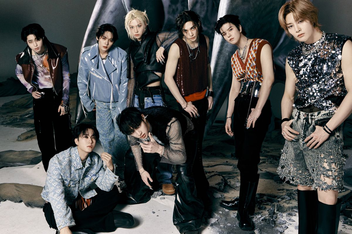 Stray Kids