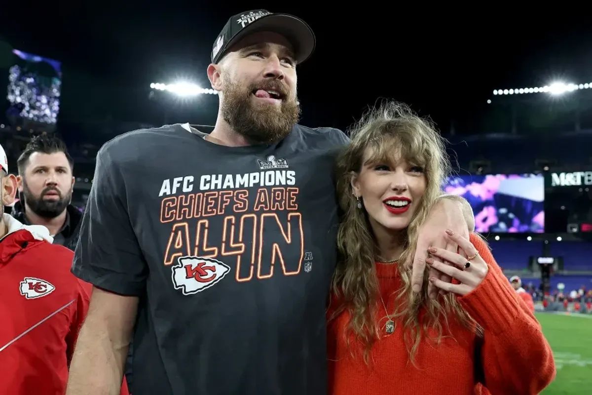 Taylor Swift and Travis Kelce Actually Got Engaged Almost Two Weeks Ago, Dad Says