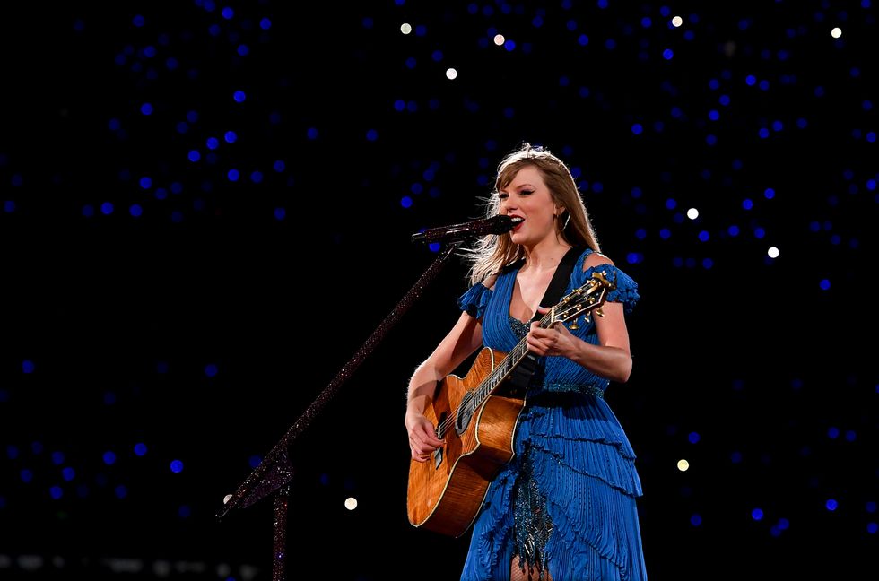 Taylor Swift performs onstage during " Taylor Swift | The Eras Tour" at Estadio Más Monumental Antonio Vespucio Liberti on Nov. 9, 2023 in Buenos Aires, Distrito Federal.