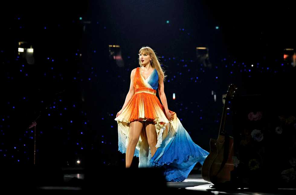 Taylor Swift performs onstage during "Taylor Swift | The Eras Tour" at Rogers Centre on November 14, 2024 in Toronto, Ontario.