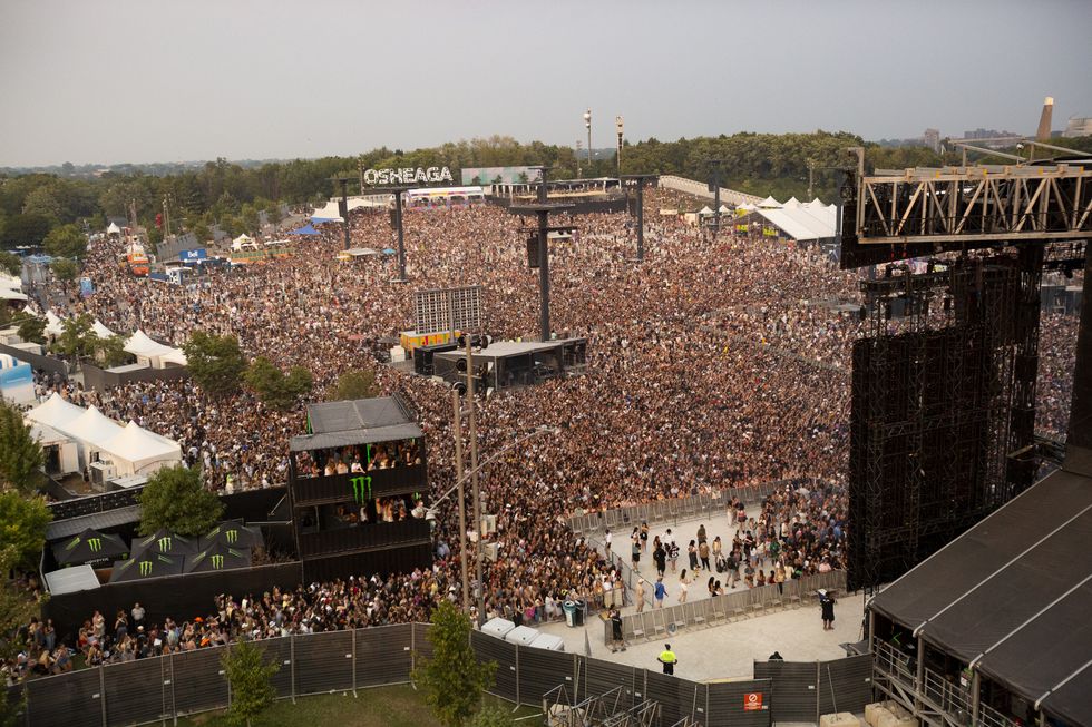 The main stage crowd during Gracie Abrams' set on Aug. 2, Osheaga 2025's sold-out date.