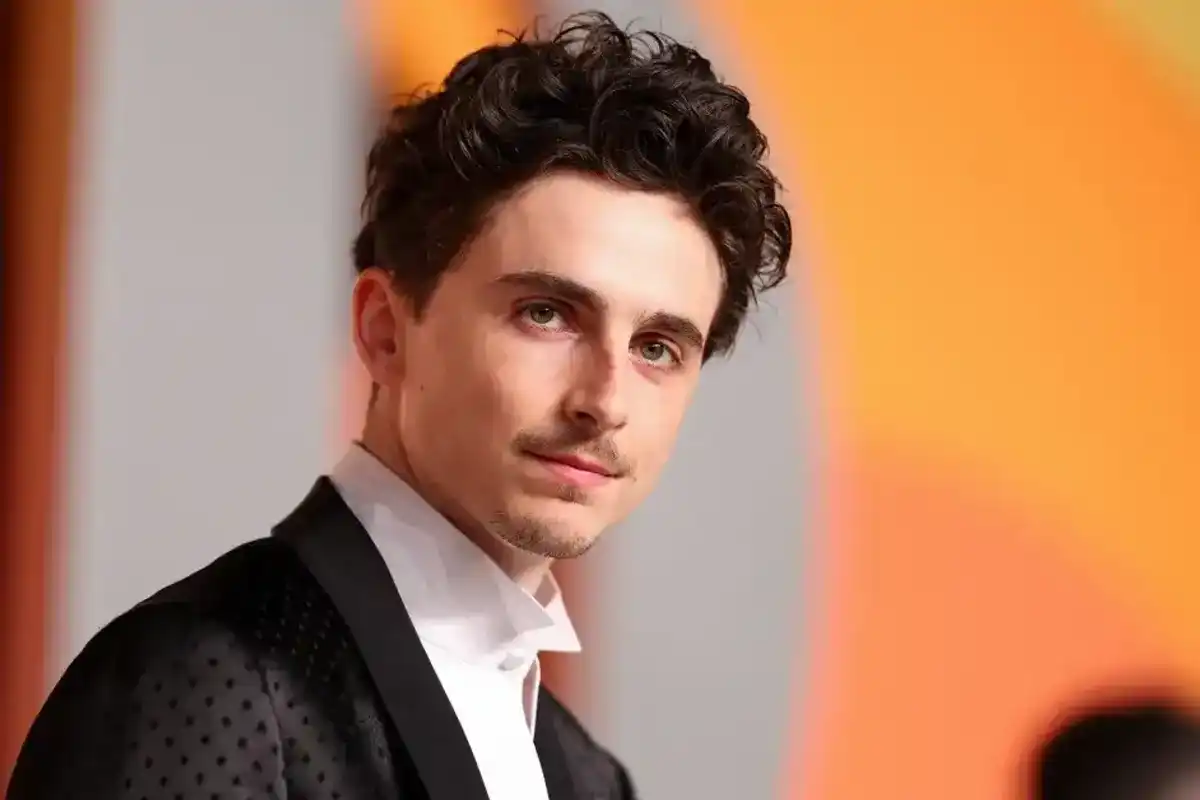 Timothée Chalamet at the 2025 Vanity Fair Oscar Party Hosted By Radhika Jones held at Wallis Annenberg Center for the Performing Arts on March 02, 2025 in Beverly Hills, California.