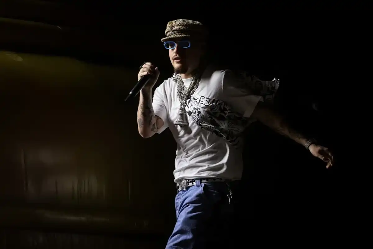 Yeat performs at the Sahara Tent during the 2025 Coachella Valley Music and Arts Festival at Empire Polo Club on April 11, 2025 in Indio, California.